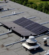 Słoneczne dachy na os. Rusa