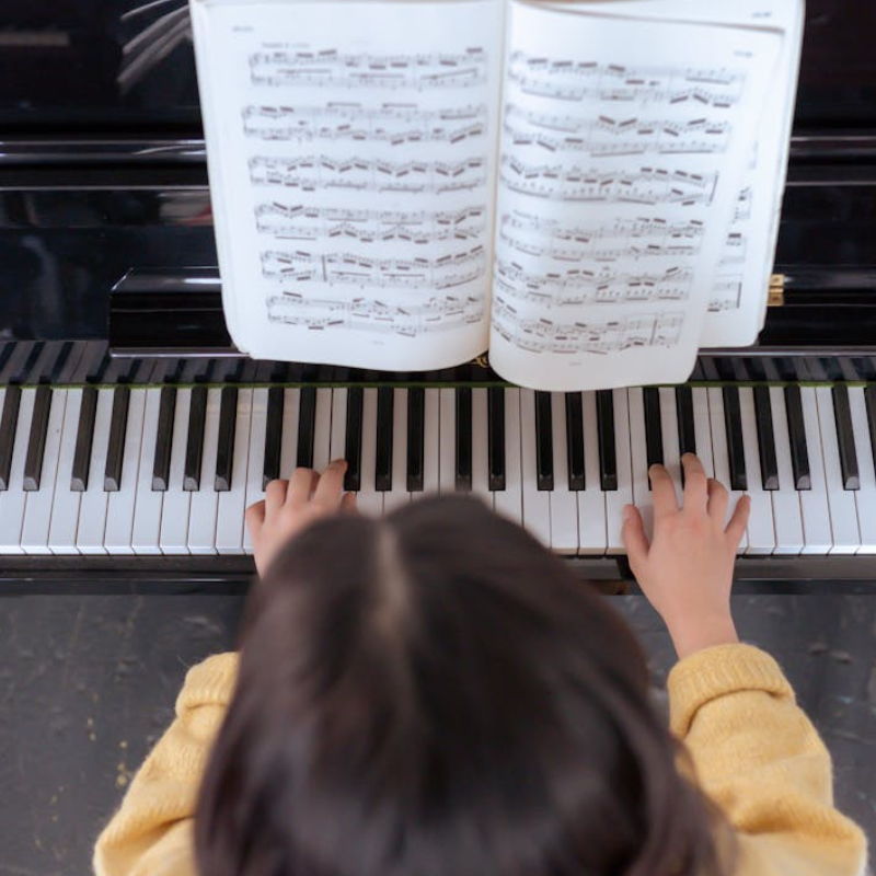 Zajęcia muzyczne – Szkoła Kreatywności „Creative Wings”